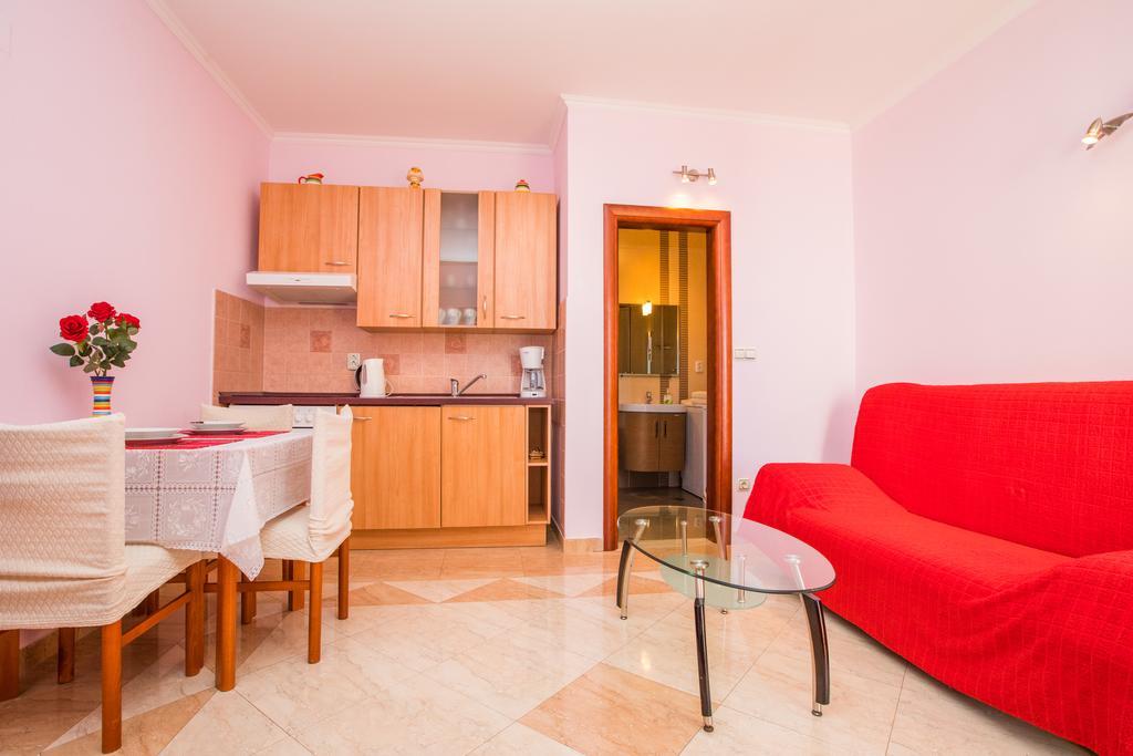 Apartments Silence Млини Экстерьер фото